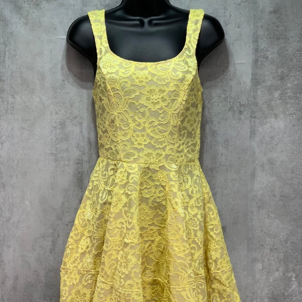Speechless Juniors' Yellow/Nude Lace V Back Fit & - Picture 8 of 13